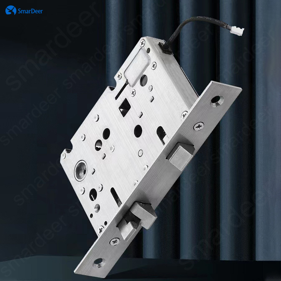 Smart Home Door Lock - Corpo Serratura Elettronica Adattivo per Serratura